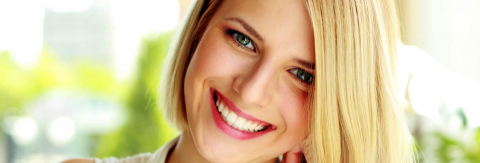 Schönes Lächeln mit Hilfe modernster Zahnmedizin in Zürich